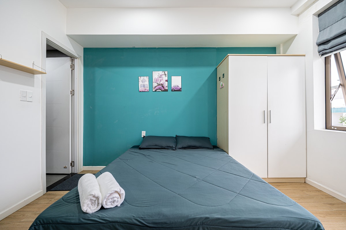 Studio 5.2 interior, photo 7 of 10